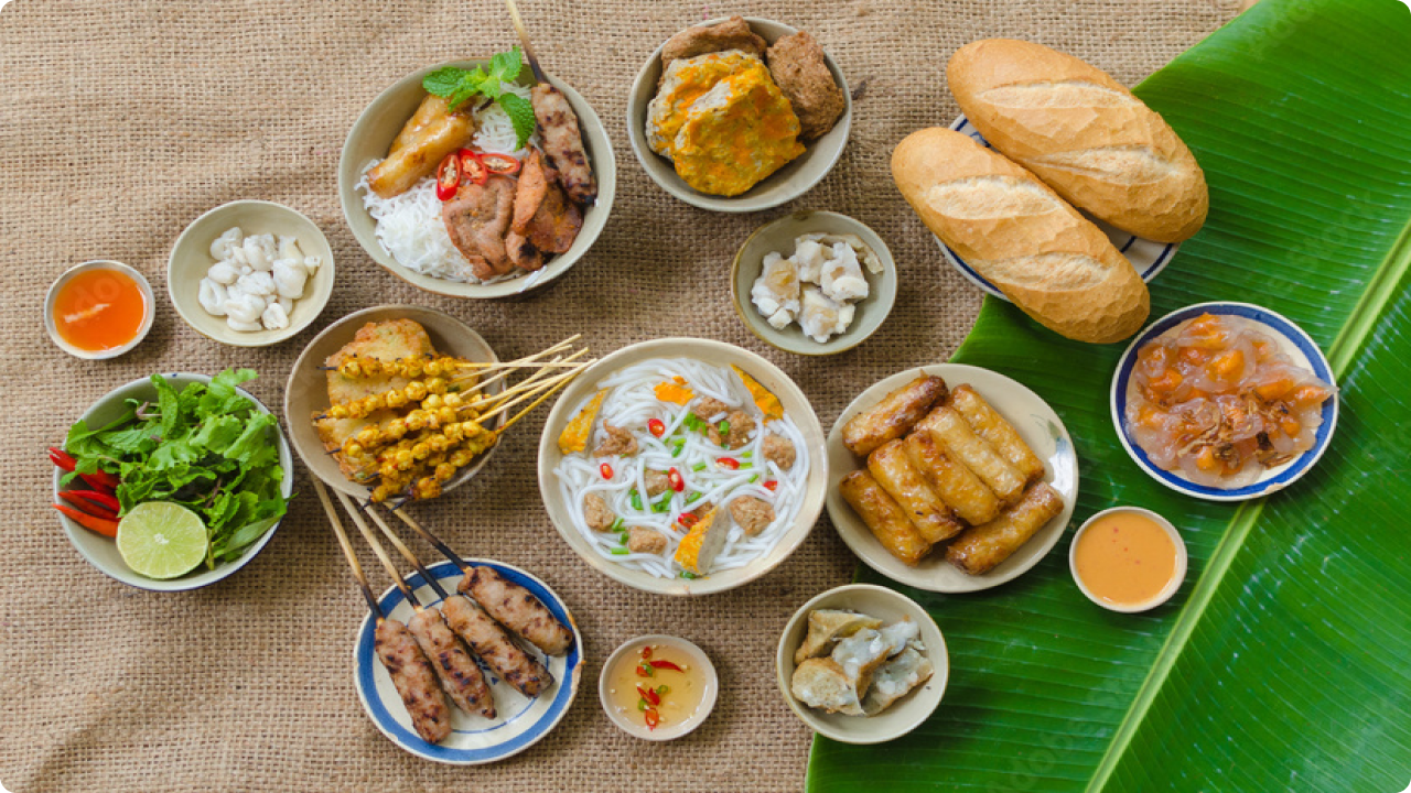 Vietnamese traditional dishes on the table
